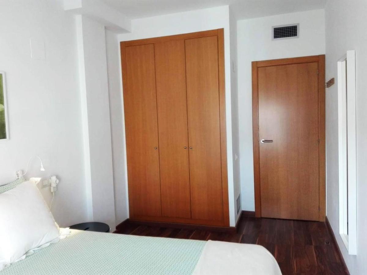 Comfortable Apartment With Airco - Isaola Олива Экстерьер фото